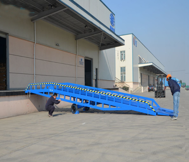新干移动式登车桥应用